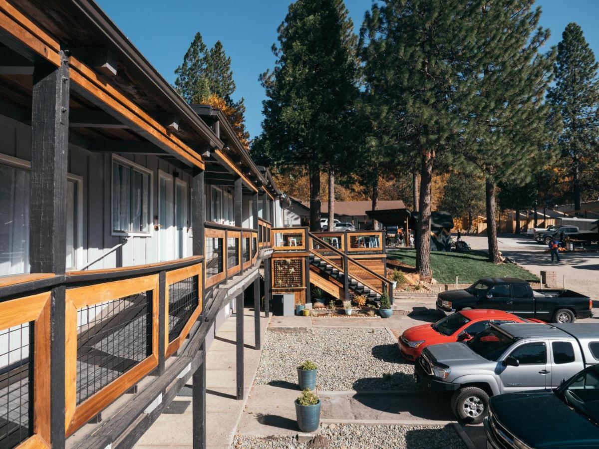 Summit View Inn Mount Shasta Eksteriør billede